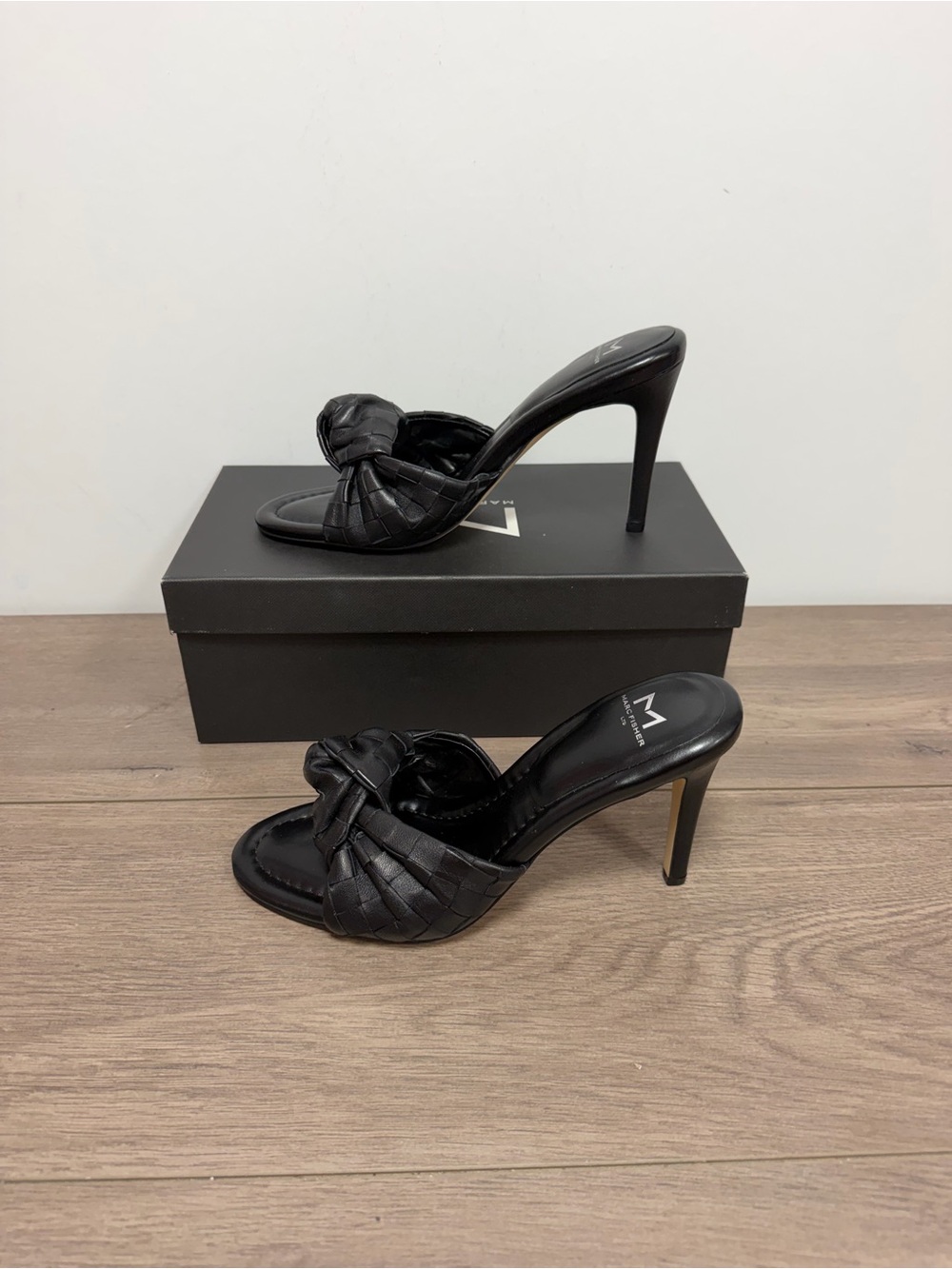 Brand new Marc Fisher Brizo Mule Sandal size 8.5